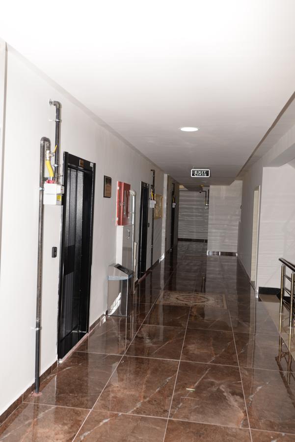 Van Corner Hotel エクステリア 写真